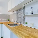 Lilly The Traditional Maltese Townhouse In
