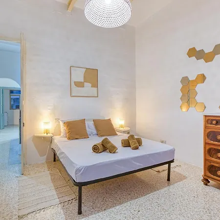 Lilly The Traditional Maltese Townhouse In