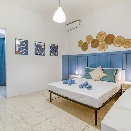 Lilly The Traditional Maltese Townhouse In * Sliema