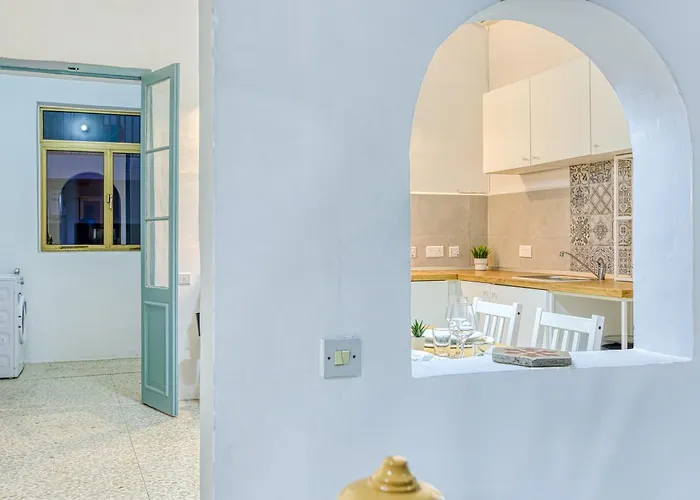 Lilly The Traditional Maltese Townhouse In *