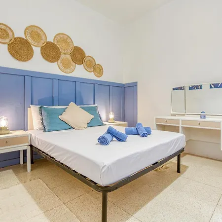 Lilly The Traditional Maltese Townhouse In Vakantiehuis Sliema