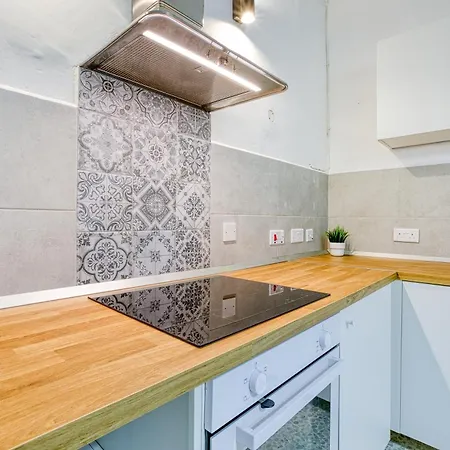 Lilly The Traditional Maltese Townhouse In